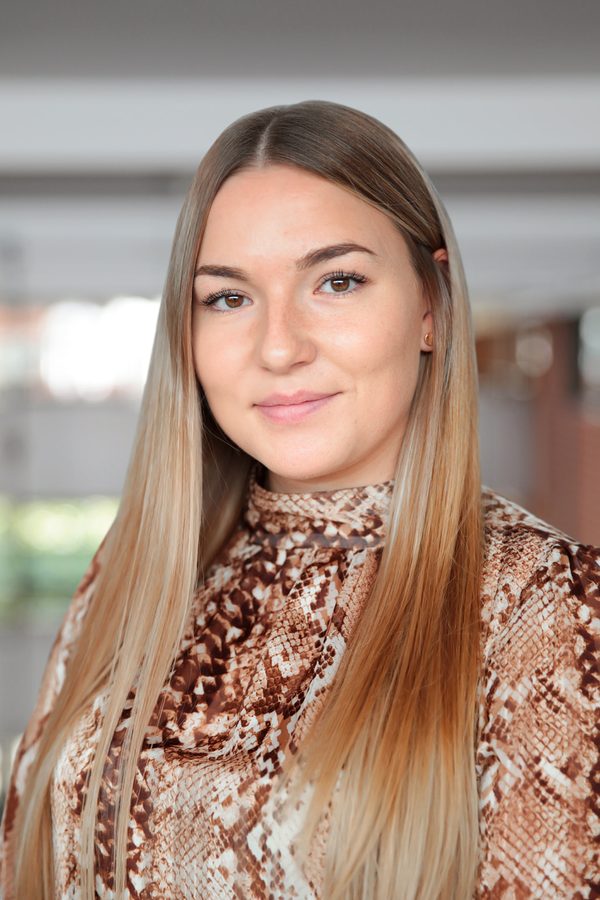 Molly Johnsson